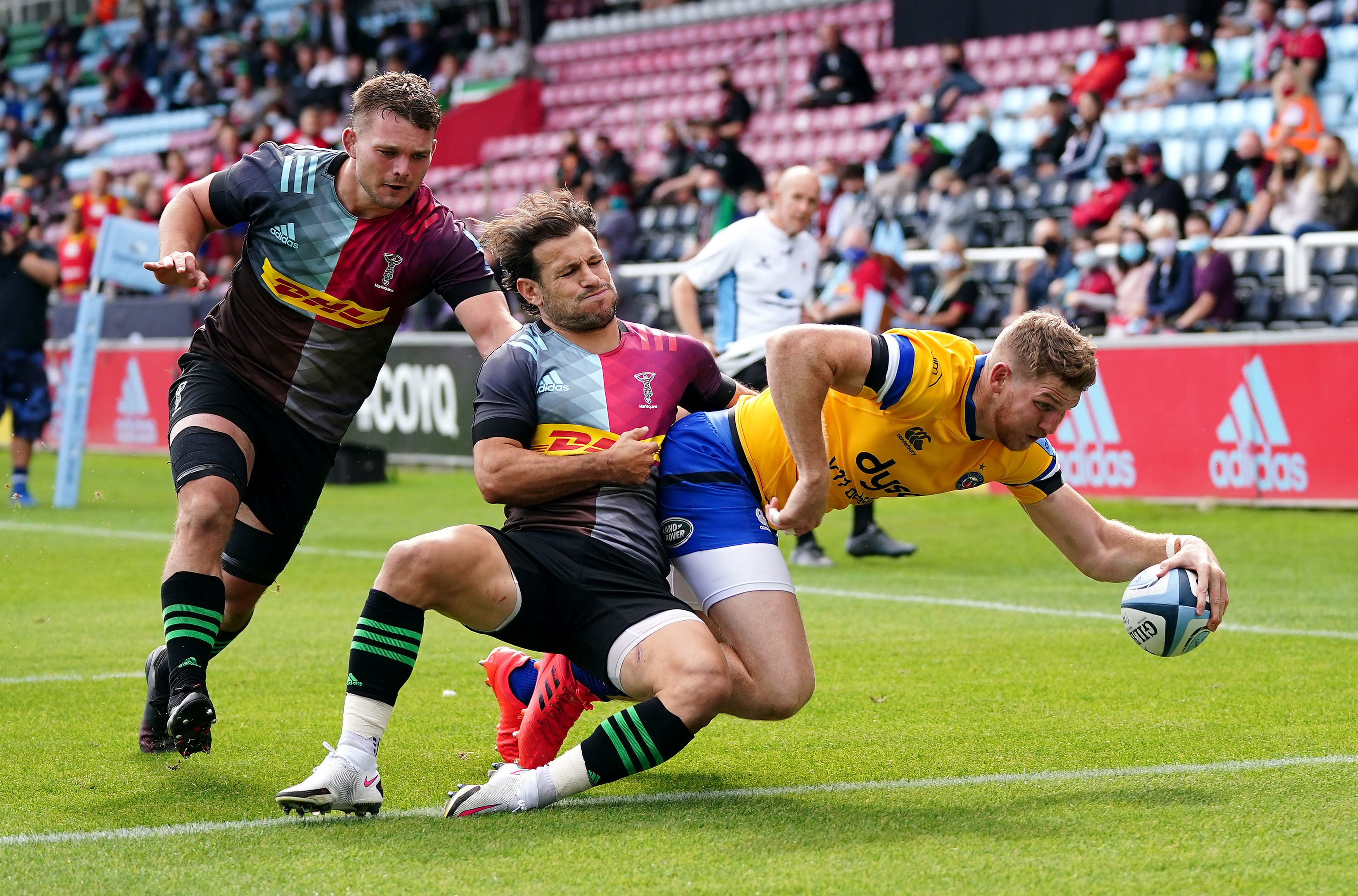 Ruaridh McConnochie scores his second try for Bath in the win over Harlequins