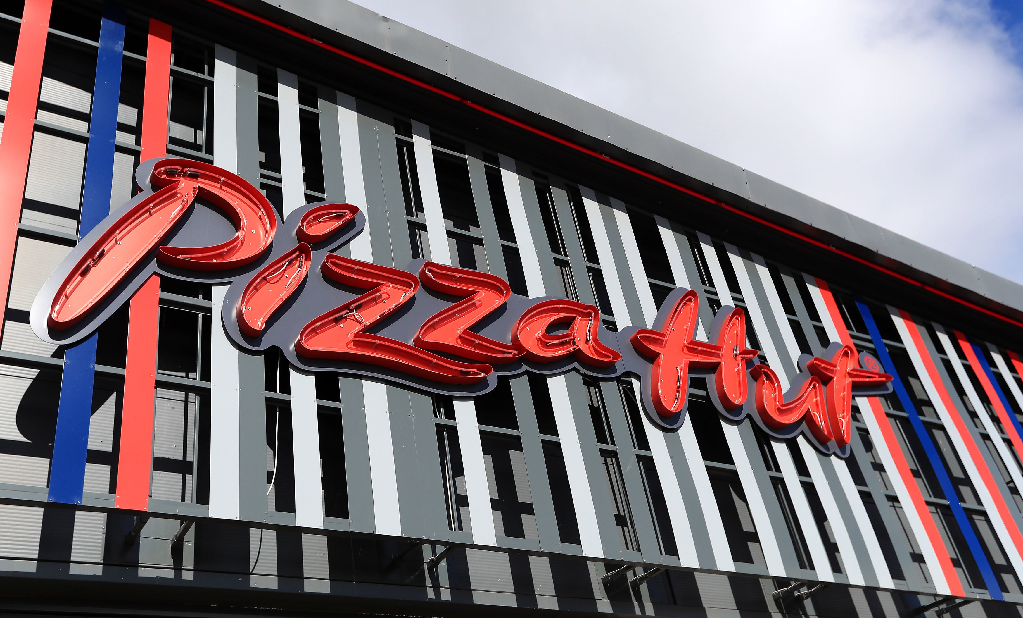 Pizza Hut said it did not expect sales to recover until 'well into 2021'