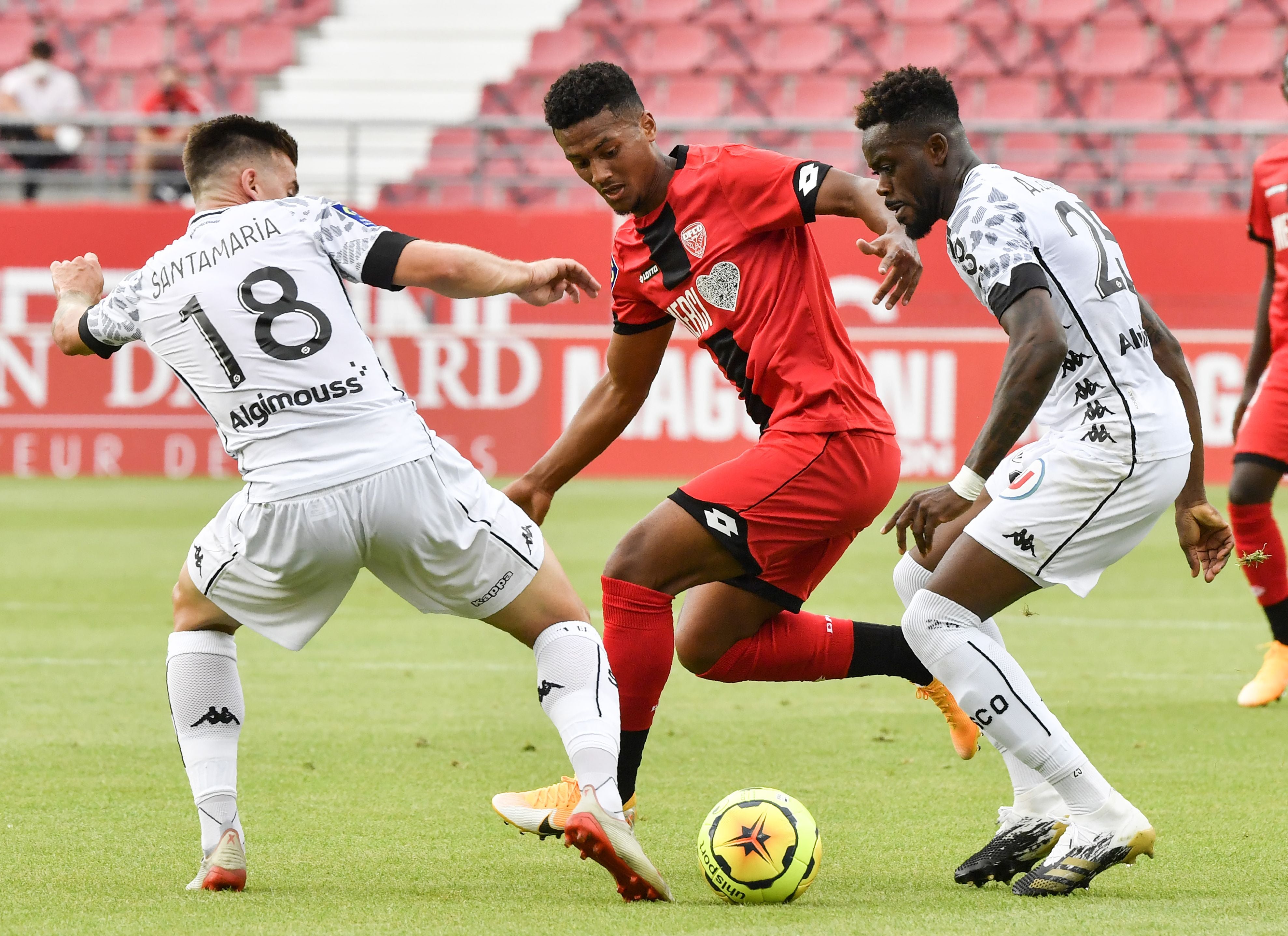 Dijon's French forward Mounir Chouiar