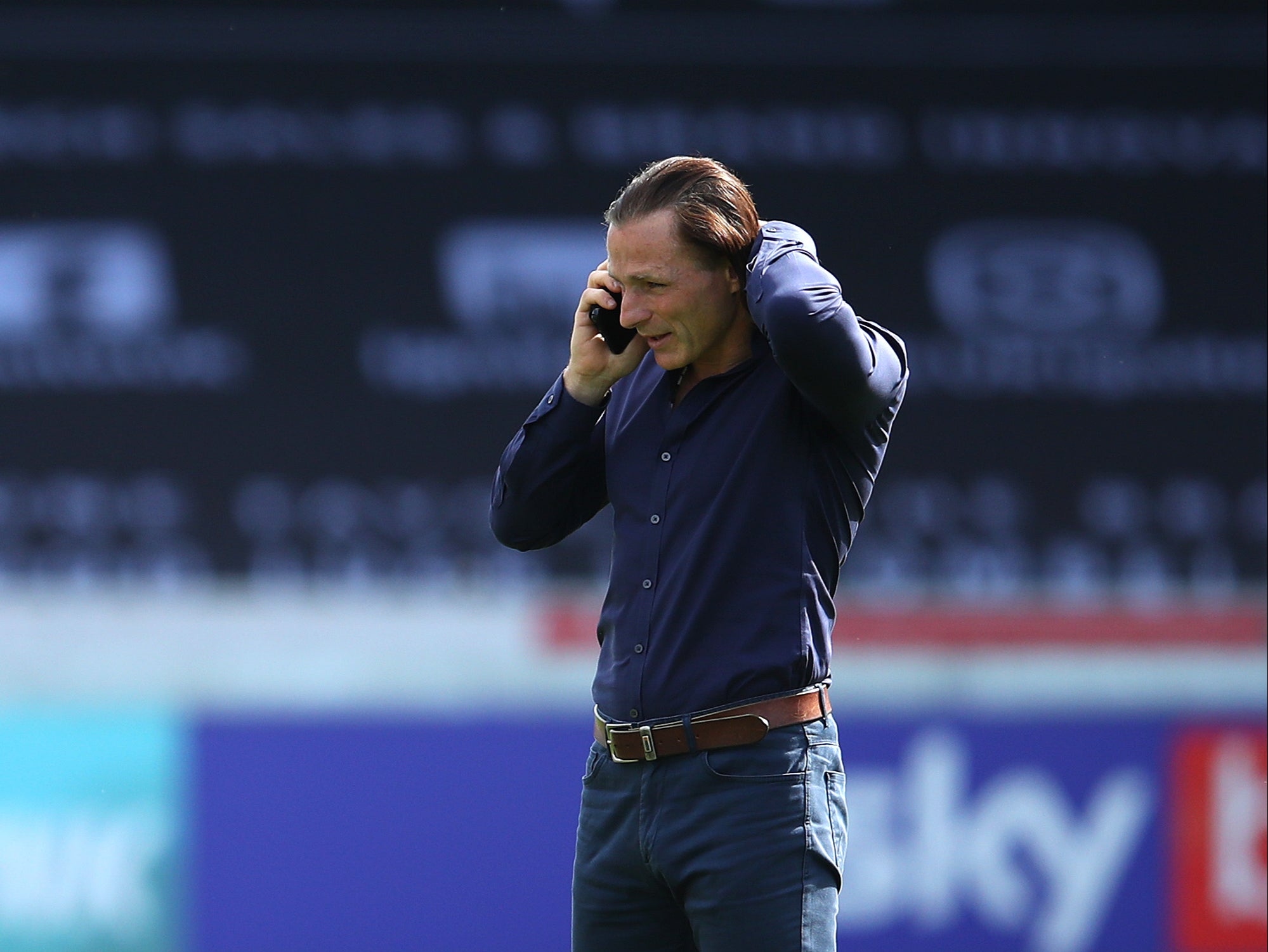 Gareth Ainsworth, Wycombe Wanderers' rock 'n' roll manager