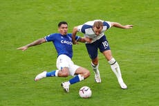 ‘A defender’s dream’: Michael Keane hails Everton signing Allan