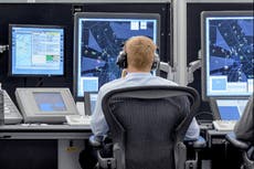 Air-traffic control trainees told: course over, job ended