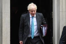 Inside Politics: Boris Johnson considers new national coronavirus restrictions
