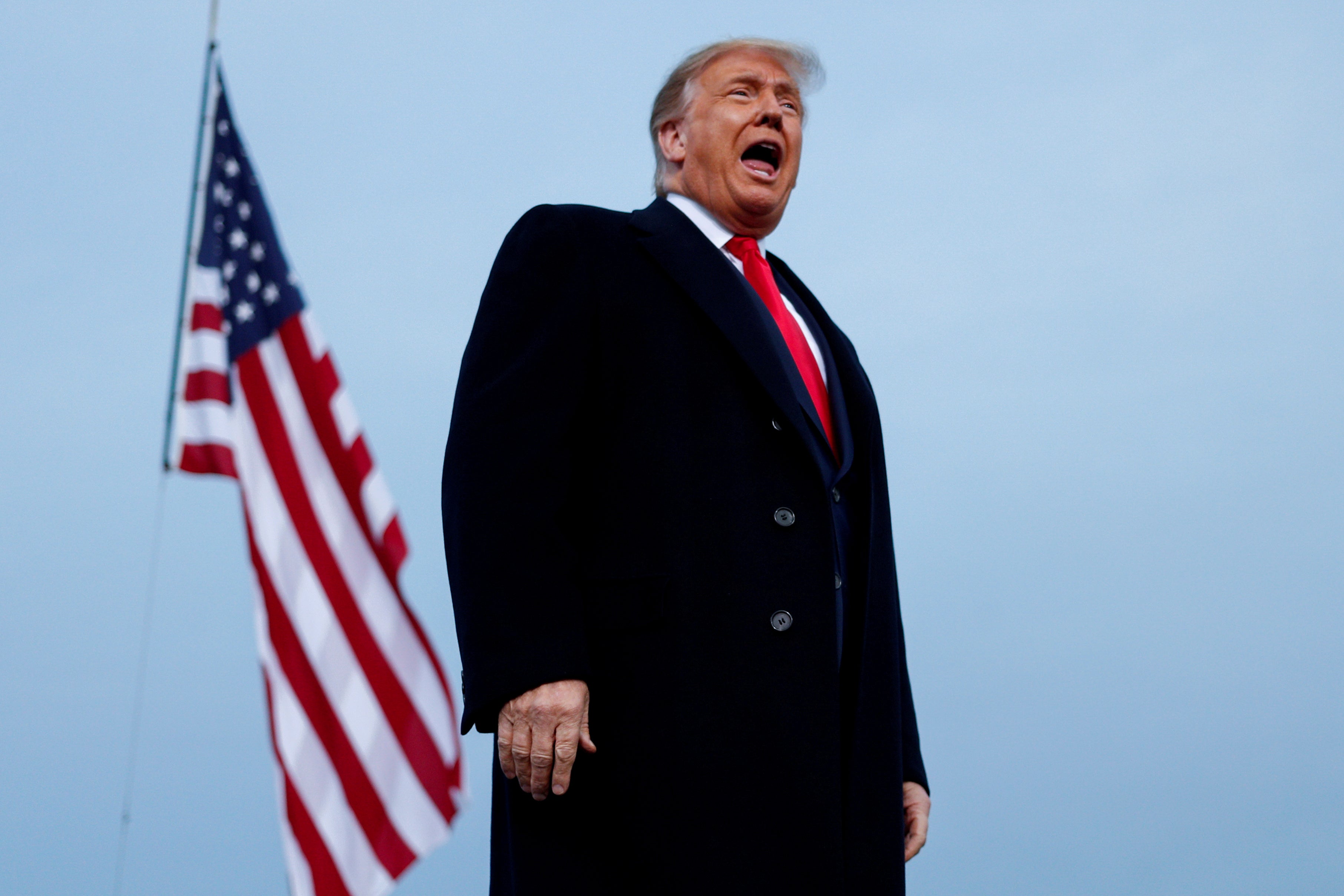 Trump gives 'blessing' to TikTok deal with Oracle
