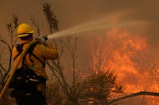 Southern California wildfire grows, burns nature center