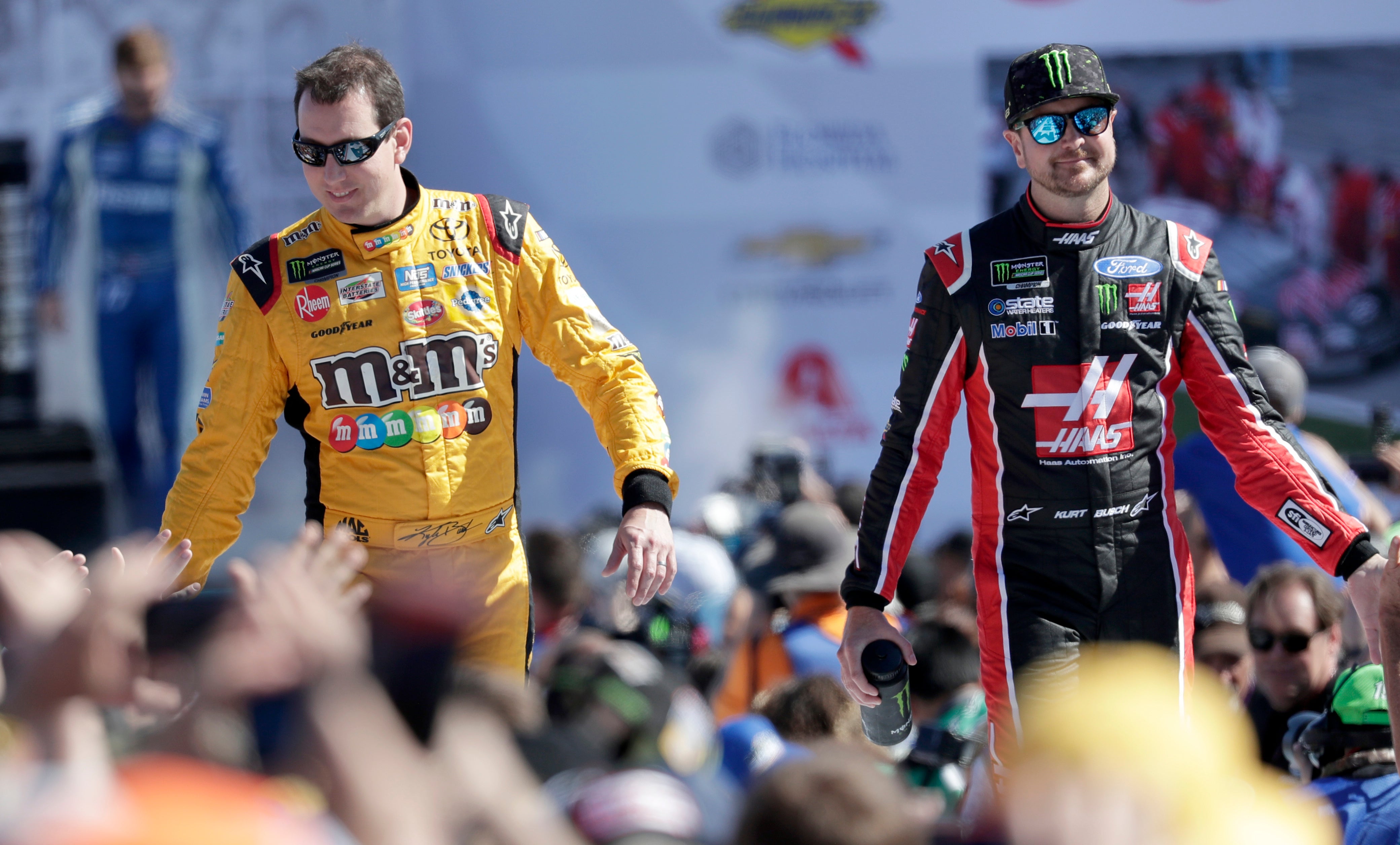 NASCAR In The Pits Auto Racing