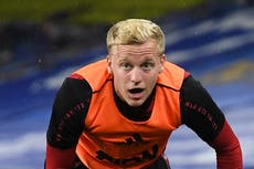 Solskjaer responds to Van de Beek advisor’s playing time criticism