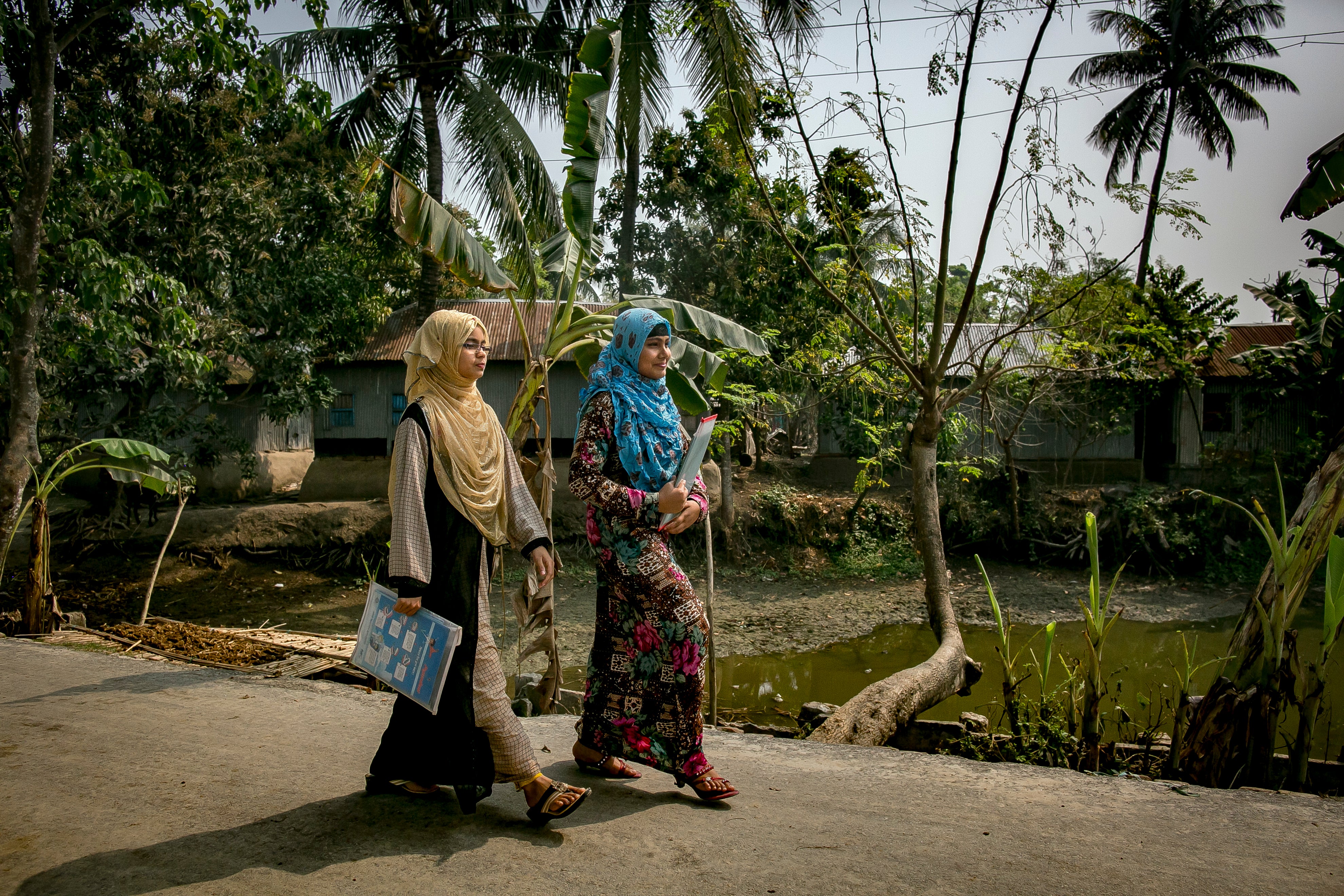 Some 12.5 million girls under the age of 18 are expected to enter wedlock in 2020. Rani (R) successfully rejected pressure to marry when 14 in Bangladesh