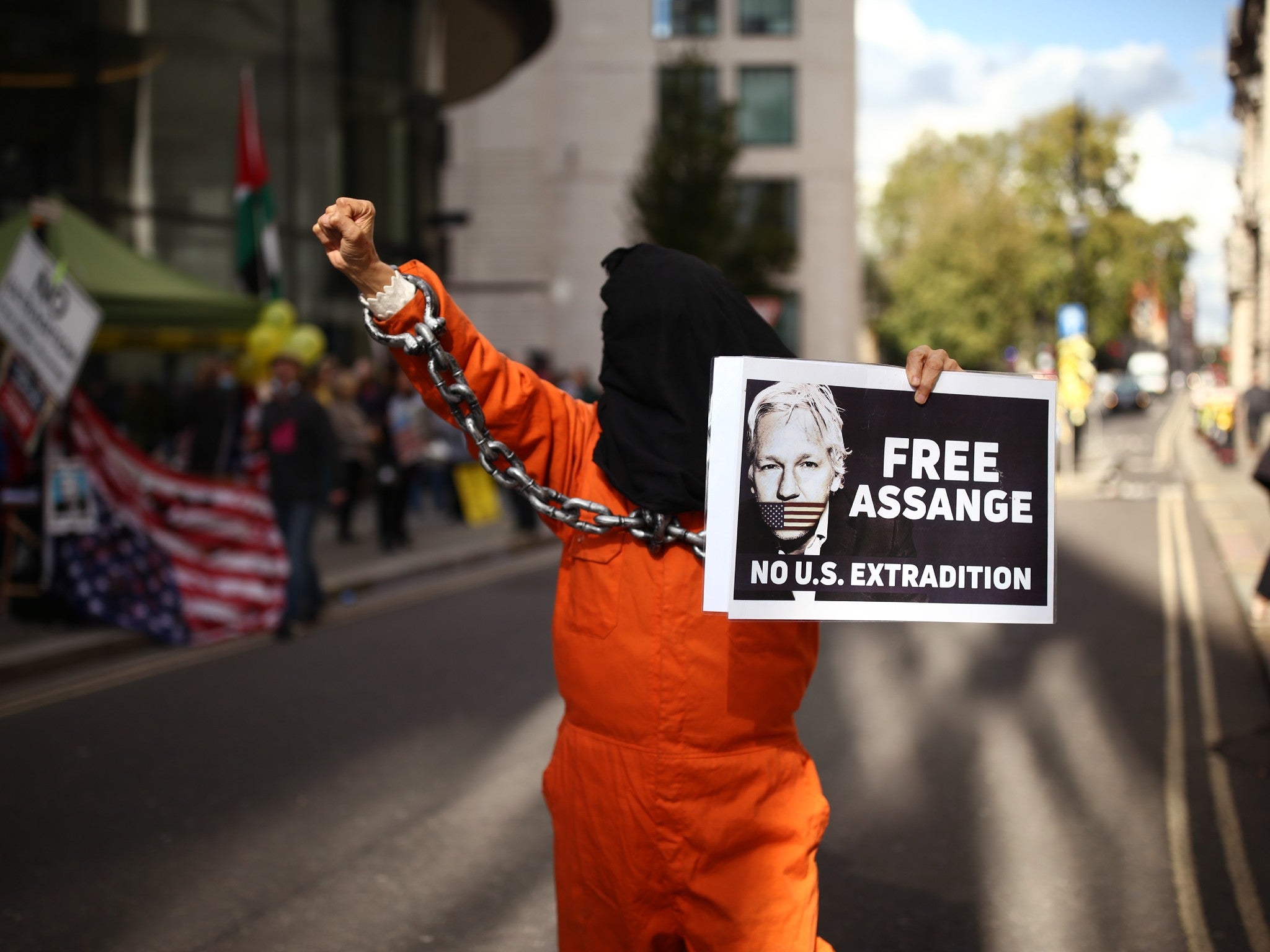 Protesters outside the Old Bailey in London during the hearing over the possible extradition of Julian Assange to the US