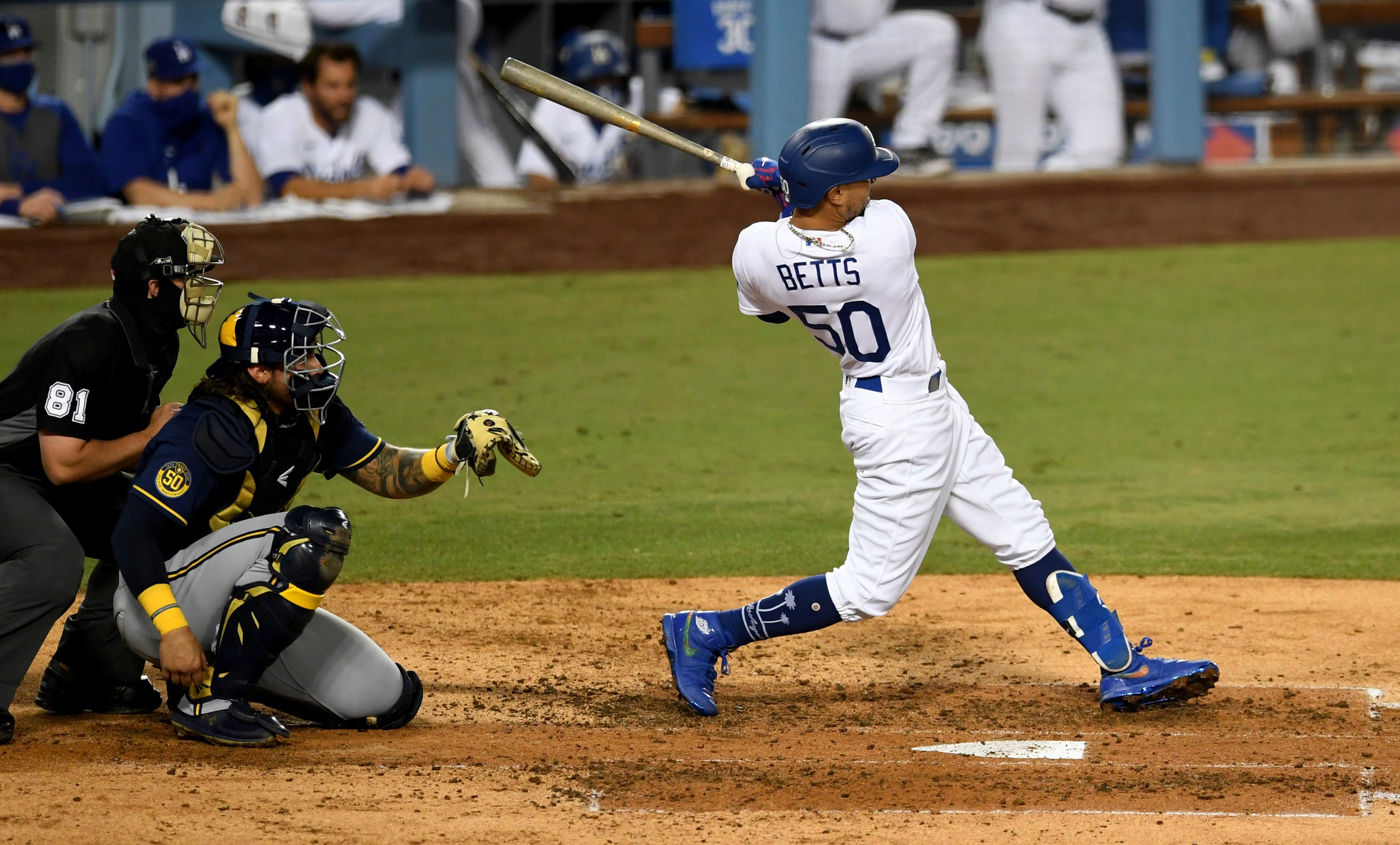 Brewers Dodgers Baseball