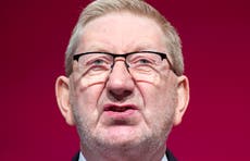 Labour should vote for an EU trade deal, says union boss Len McCluskey