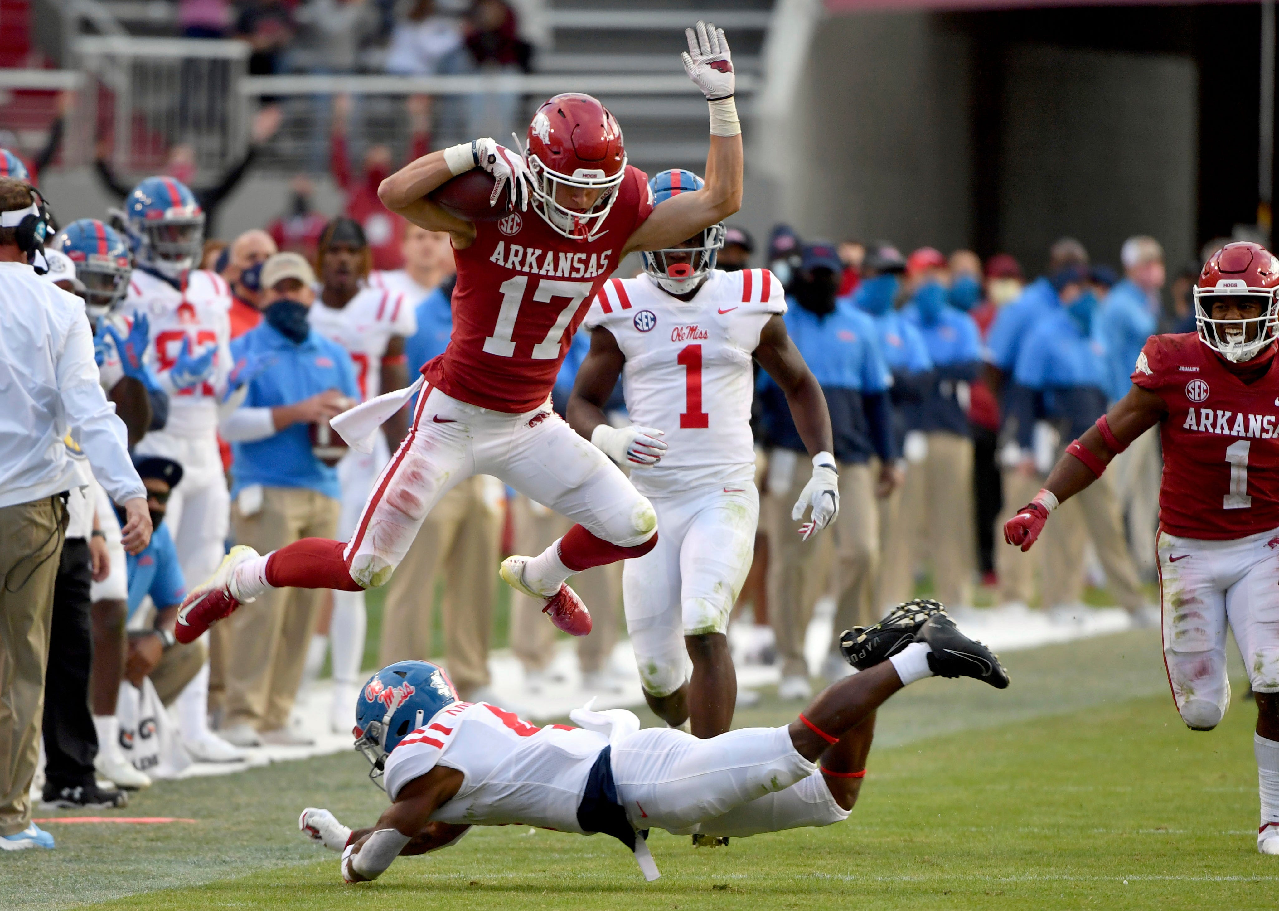 APTOPIX Mississippi Arkansas Football