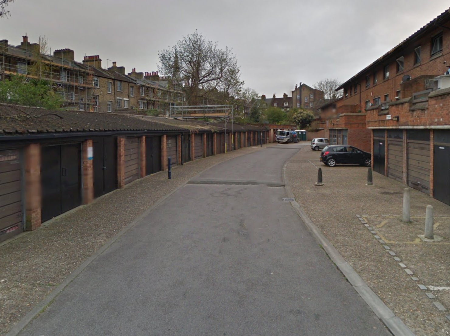 Police have urged anyone who saw the incident on Mary Datchelor Close in Camberwell, south London, to come forward.