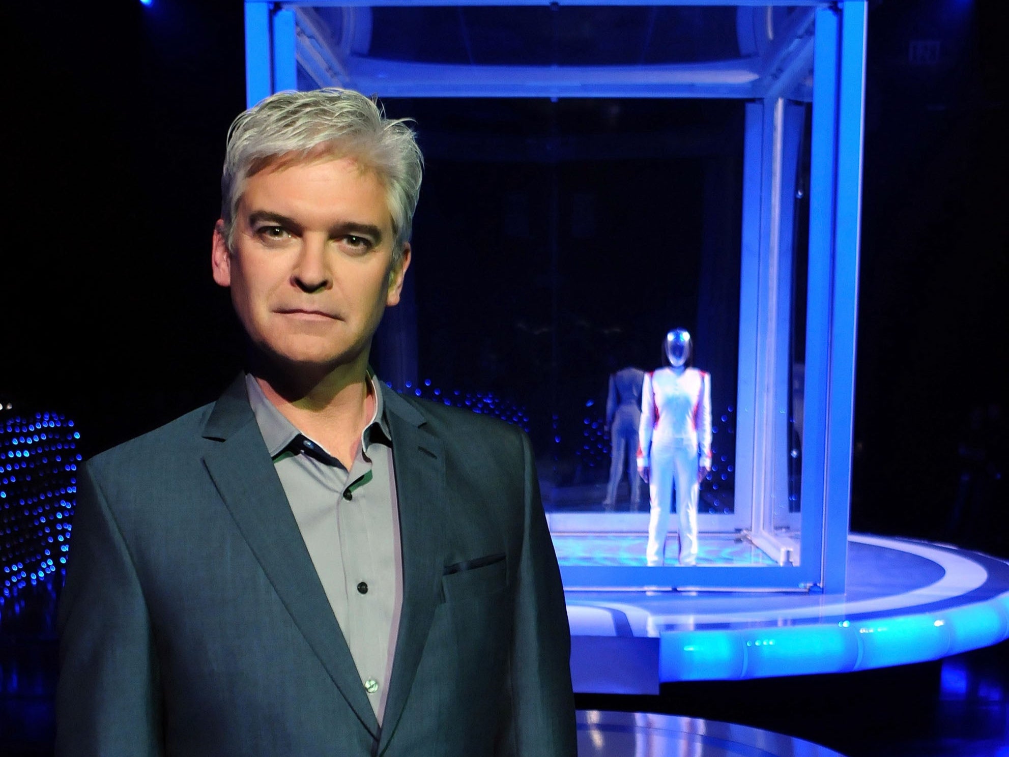 Phillip Schofield with The Body (back) on ‘The Cube'