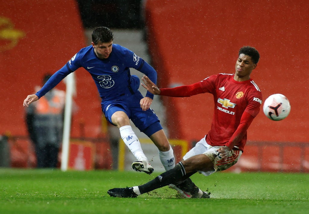 Pulisic and Rashford battle