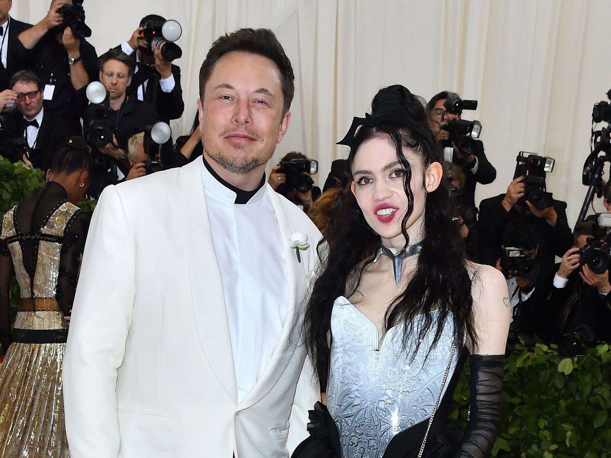 Elon Musk and Grimes at the 2018 Met Gala