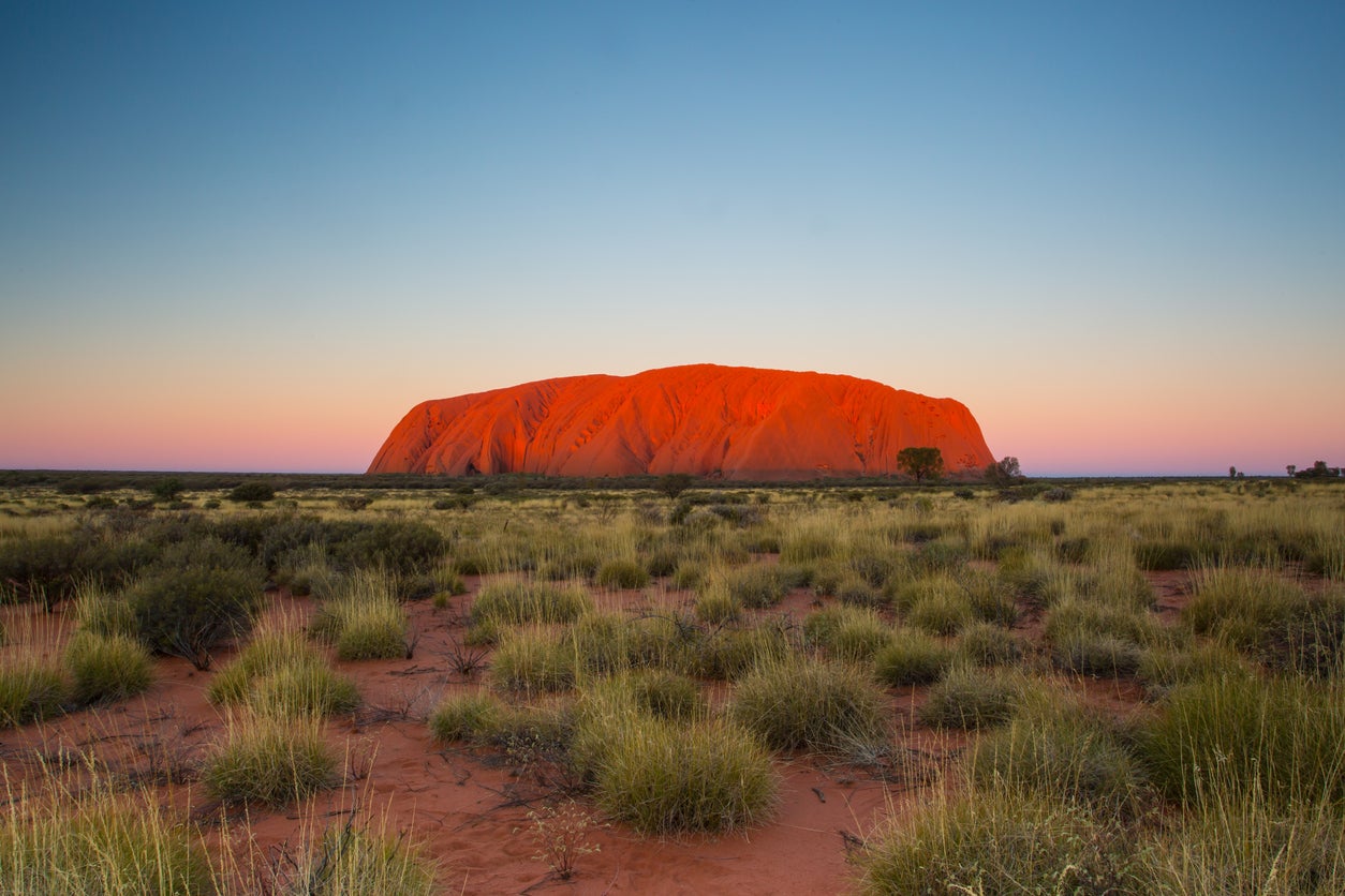 Qantas will operate new scenic flights to Uluru