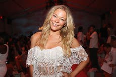 LeAnn Rimes shares naked photos to show 'unabashedly honest' extent of her psoriasis