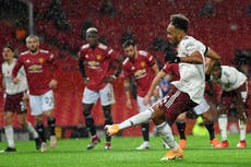 Arsenal win underwhelming battle against worryingly volatile United