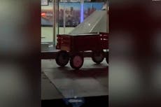 Video showing ‘voter fraud’ is actually a cameraman moving equipment