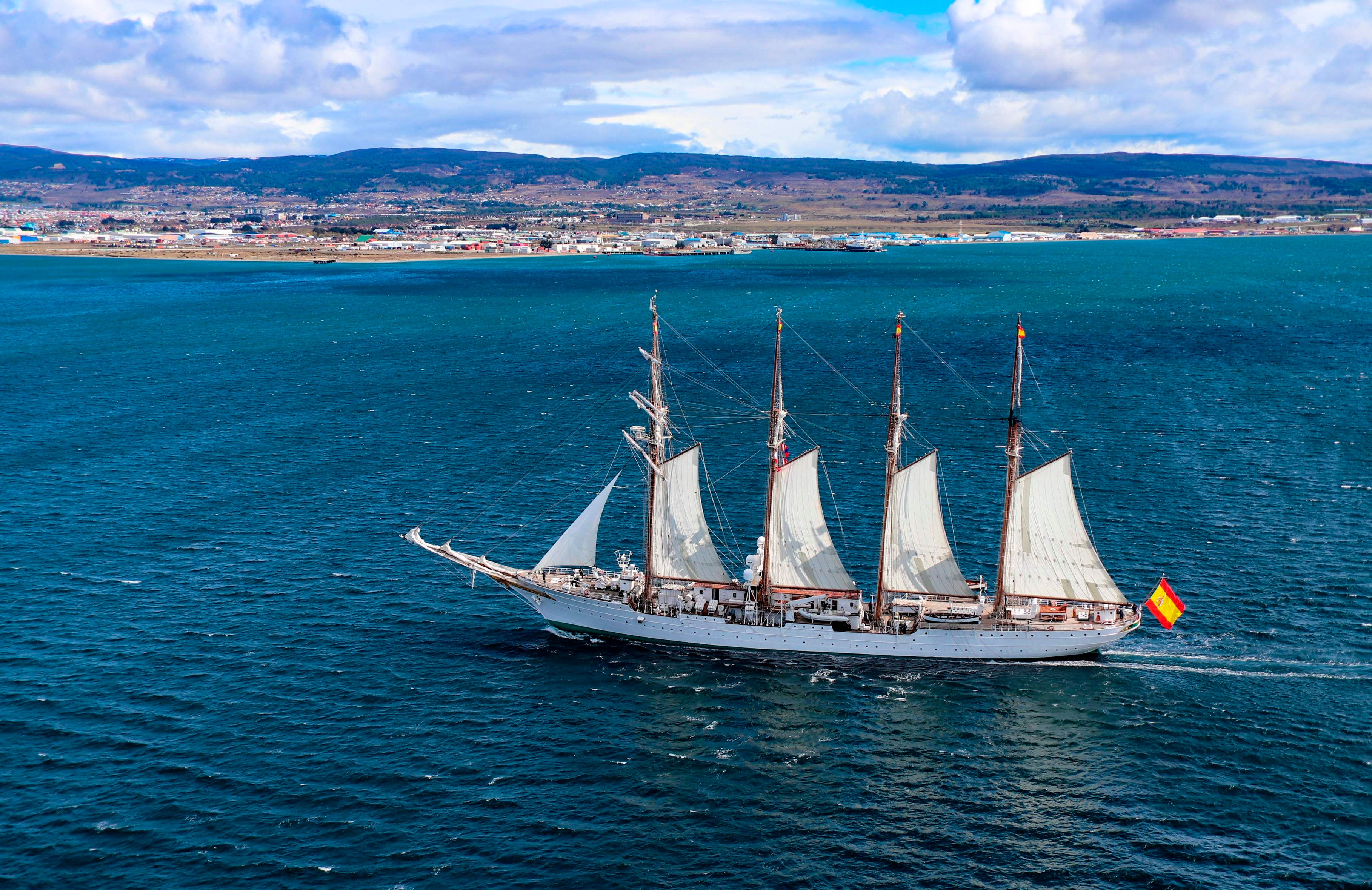 The Spanish navy training ship Juan Sebastian de Elcano