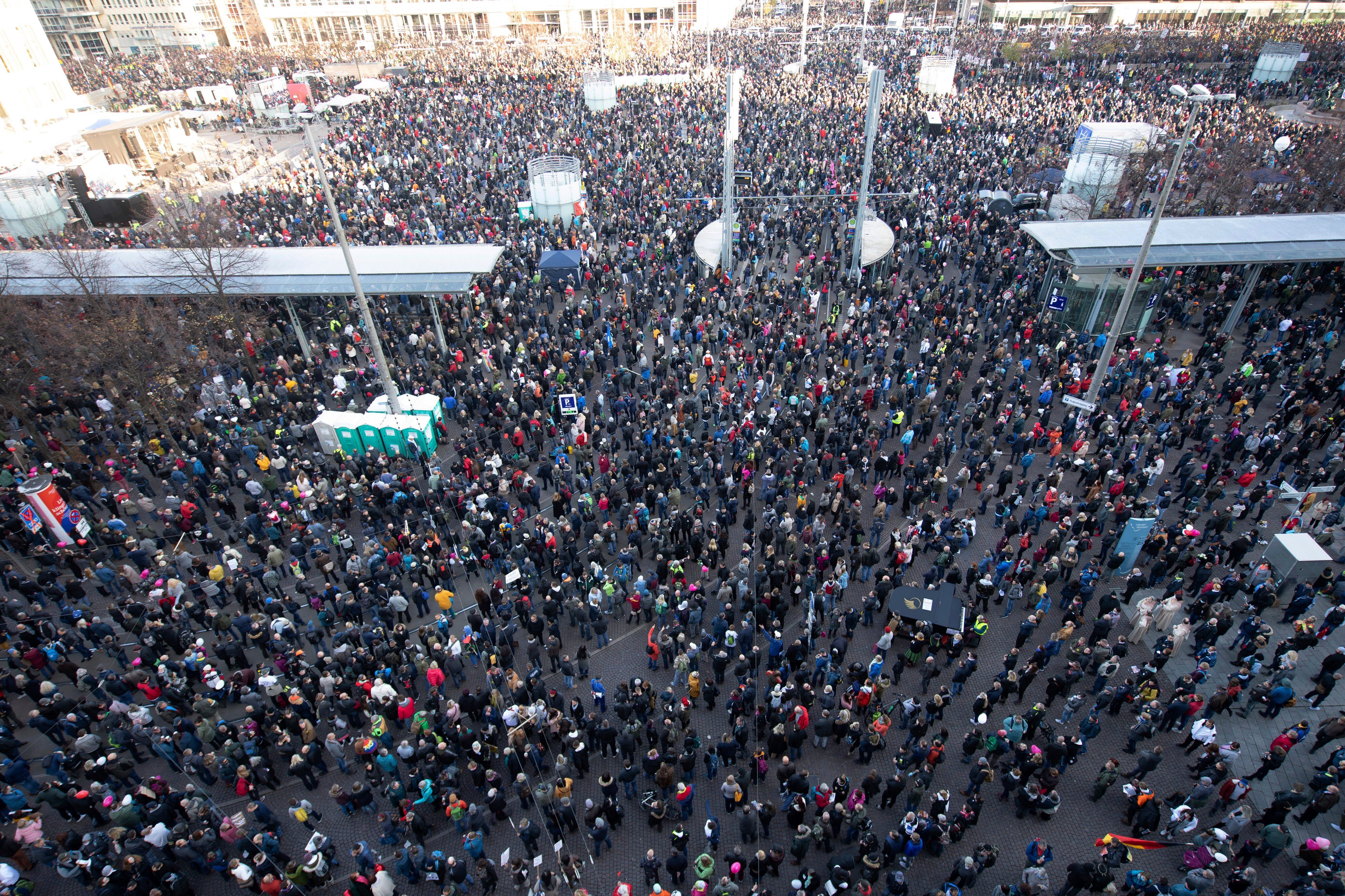 Virus Outbreak Germany Protest