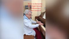 92-year-old woman with dementia plays Beethoven on piano