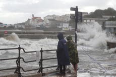 UK set to be battered by heavy rain and gale force winds 