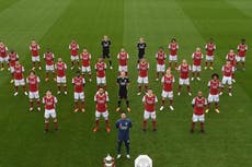 Arsenal reveal squad photo with a difference