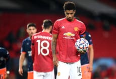 Fernandes explains passing up hat-trick by handing Rashford penalty