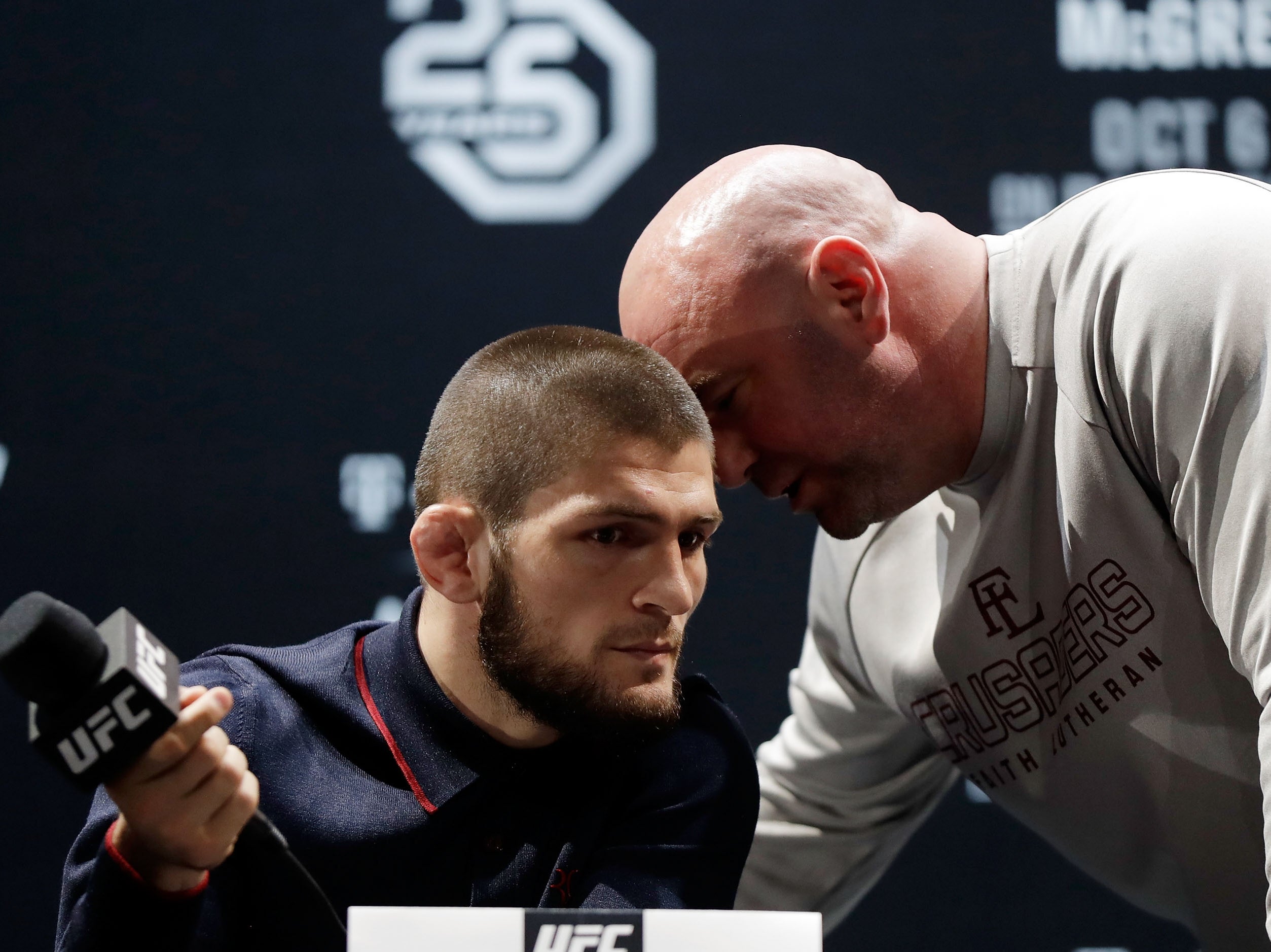 Khabib Nurmagomedov (left) with UFC president Dana White in 2018