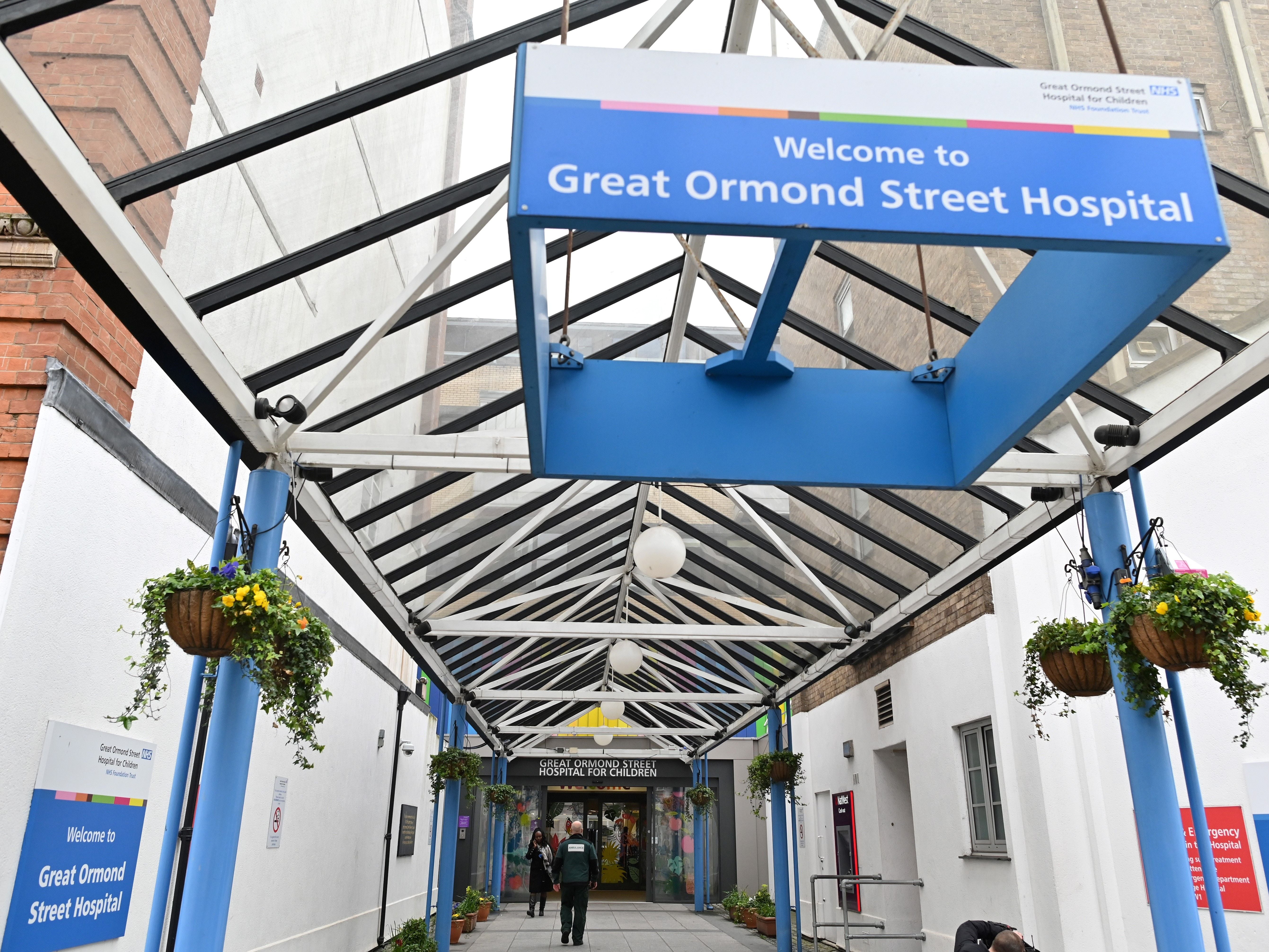 Great Ormond Street Hospital has apologised over the death of Walif Yafi