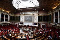 France may ban discrimination over accents