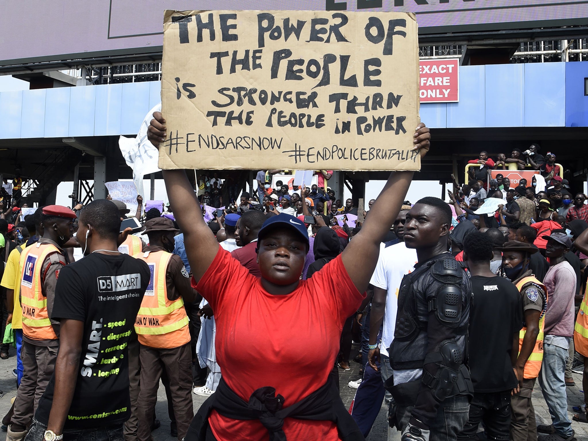 Nigerians protesting against the unjust brutality of SARS, the Special Anti-Robbery Squad