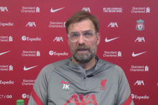 Klopp hits back at Neville as five substitutes debate continues