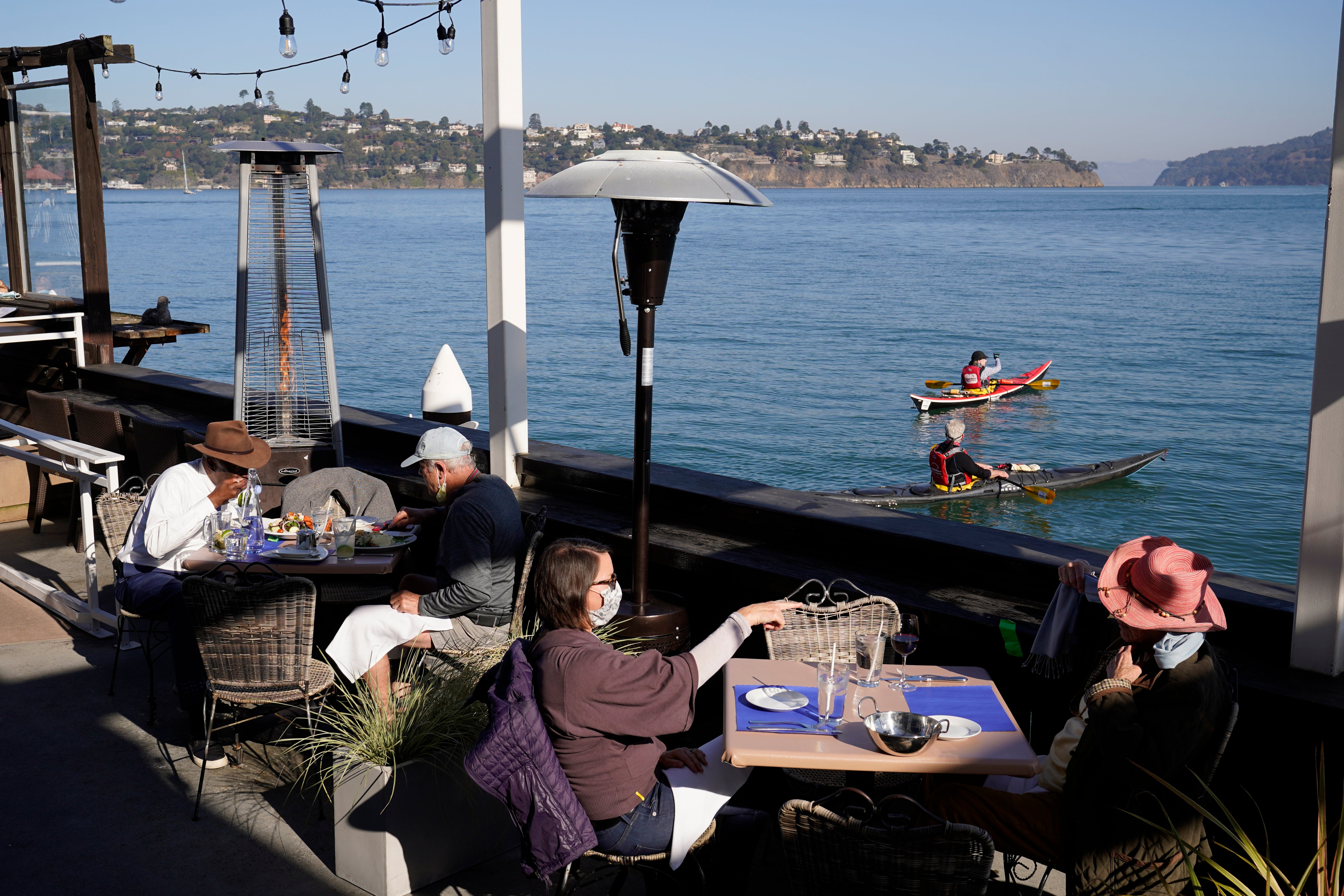 San Francisco Bay Area issues new stay-at-home order