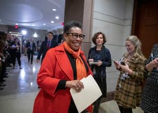 Biden picks Marcia fudge - his second black cabinet member