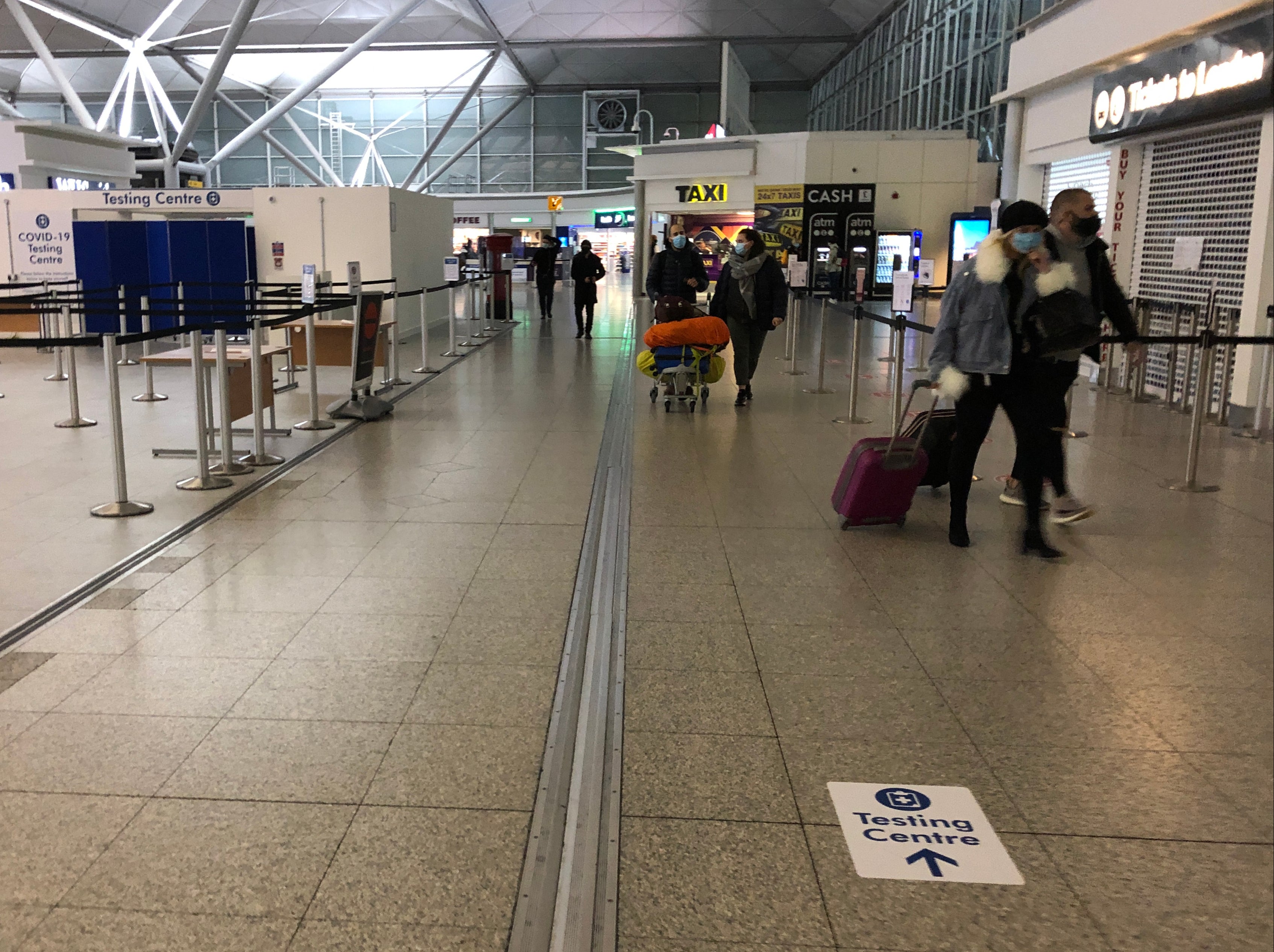 Canary Islands holiday ‘ban’: Fury as Foreign Office advice diverges