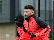 Klopp provides injury update on Oxlade-Chamberlain