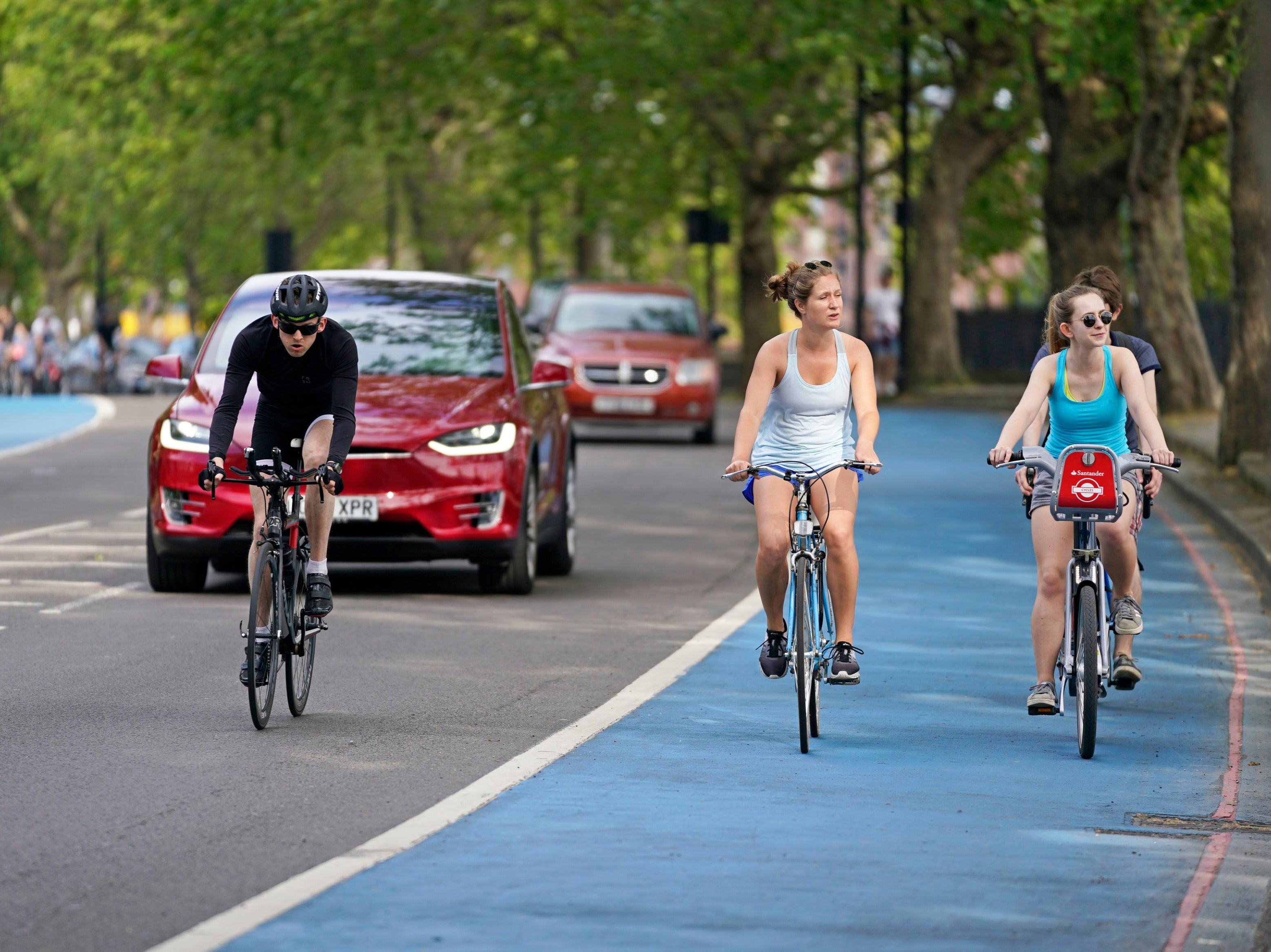 <p>Cycle lane proposals are often met with vocal opposition - but why?</p>