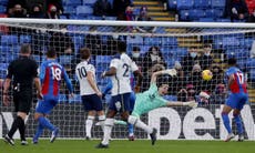 Guaita heroics deny Tottenham as Crystal Palace fight back for point