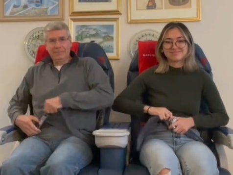 Father and daughter are enjoying the Delta seats