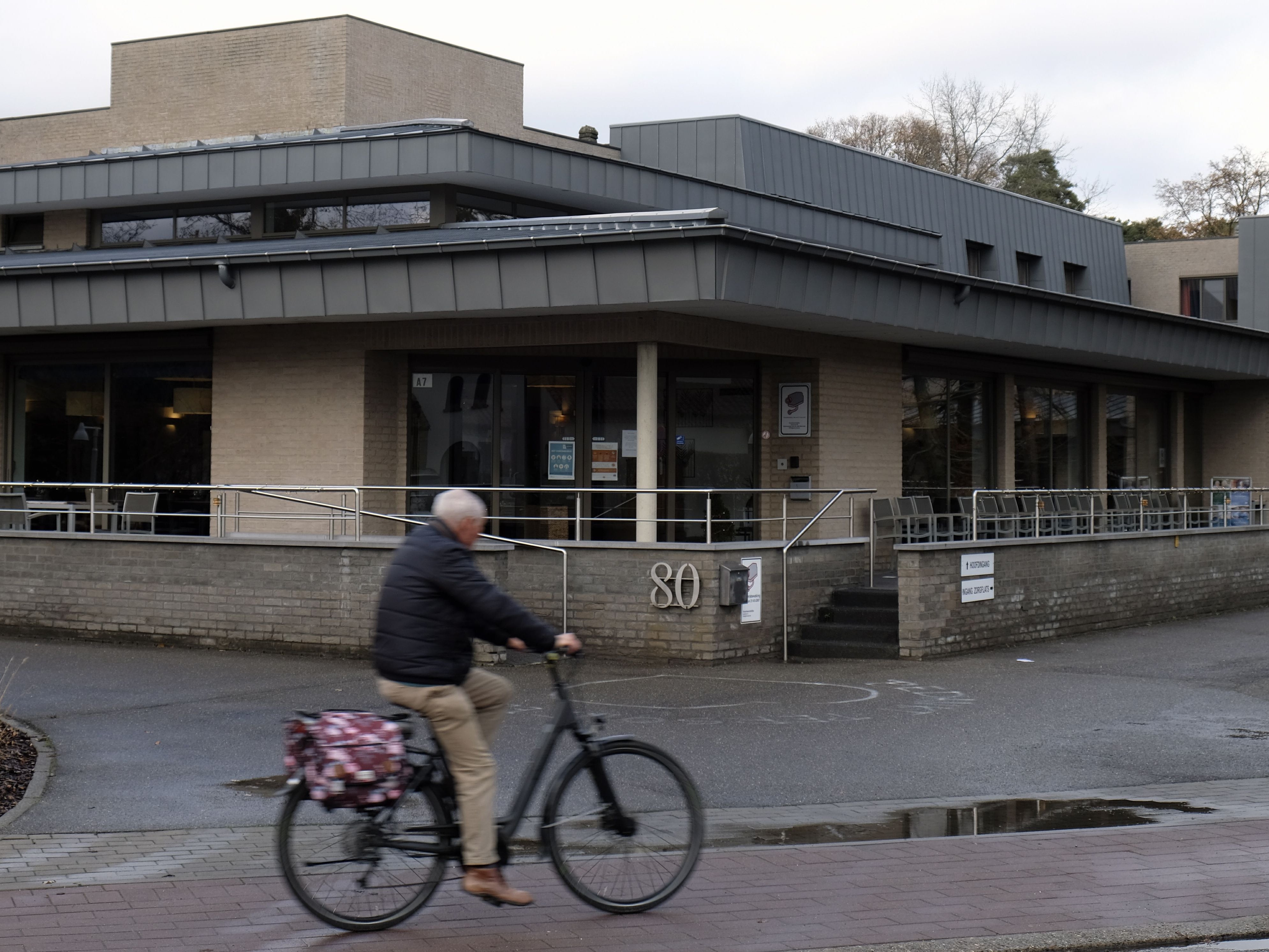 The Hemelrijck care home in Mol is grappling with a coronavirus outbreak.&nbsp;