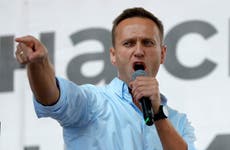 Bungling Russian FSB agents poisoned Alexei Navalny, claims new study
