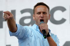 Bungling Russian FSB agents poisoned Alexei Navalny, claims new study