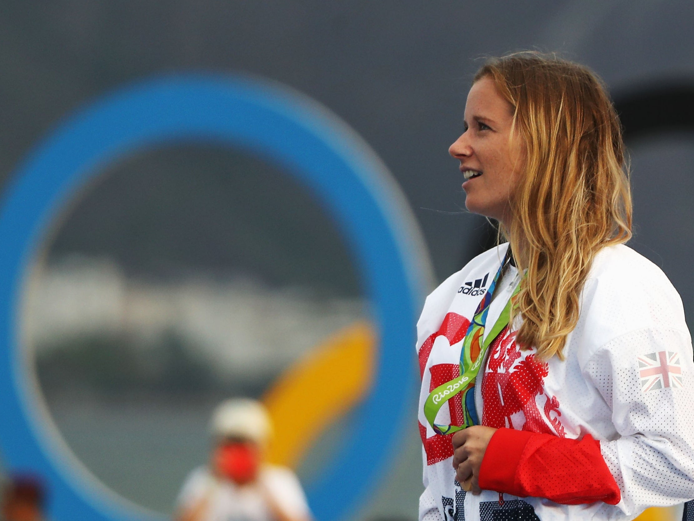 Hannah Mills with her gold medal at the Rio Olympics