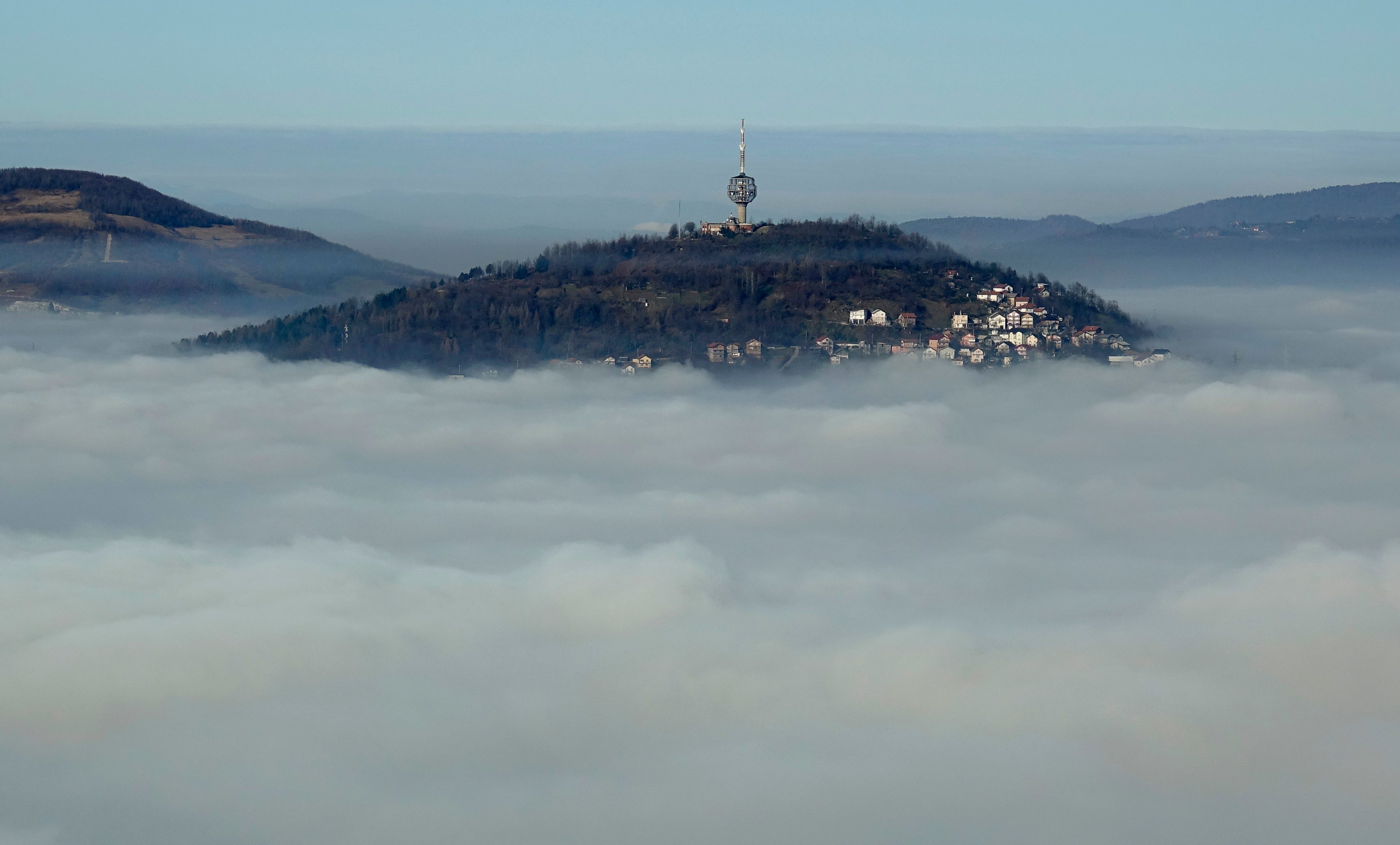 APTOPIX Bosnia Pollution