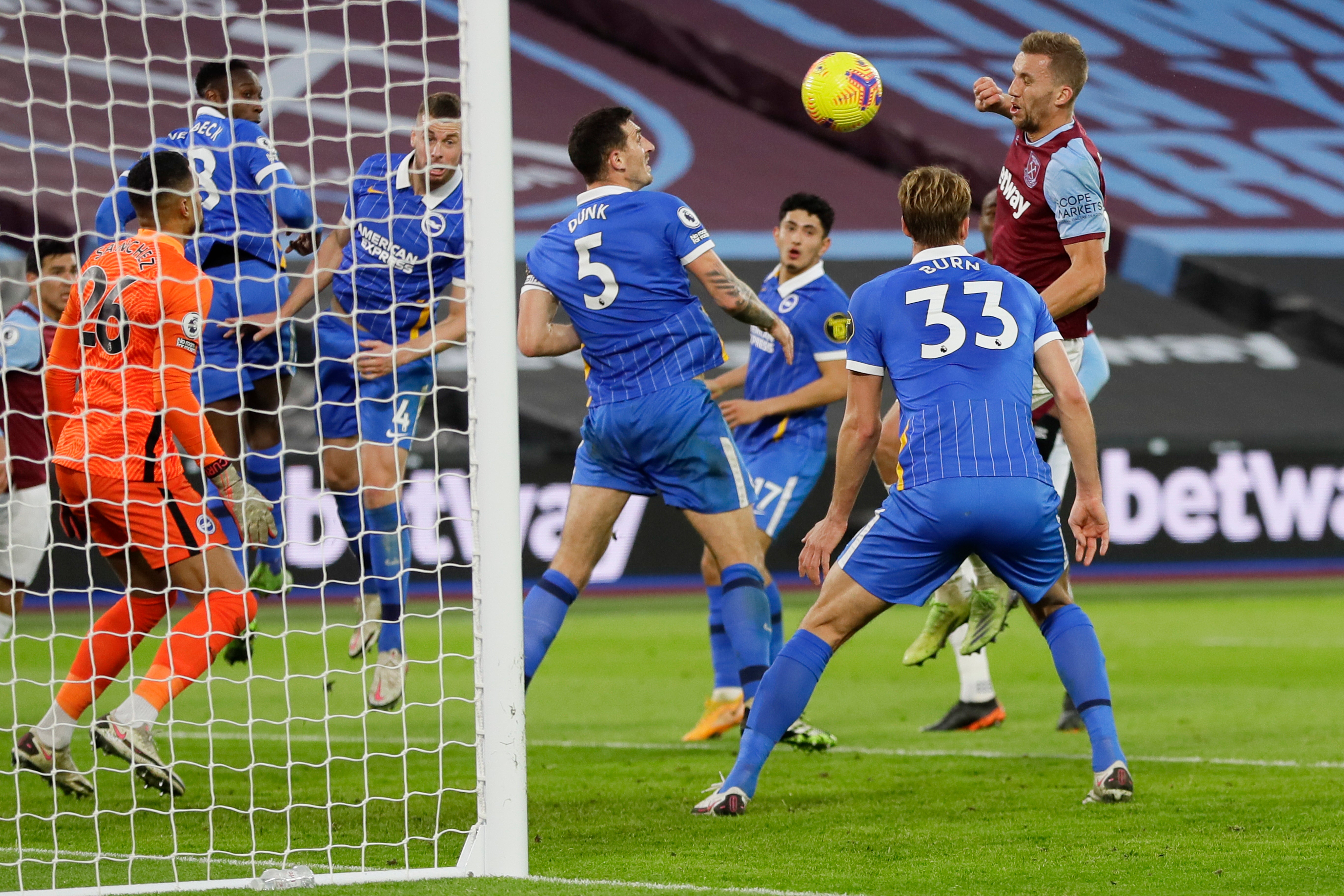 Tomas Soucek scores to give West Ham their late equaliser