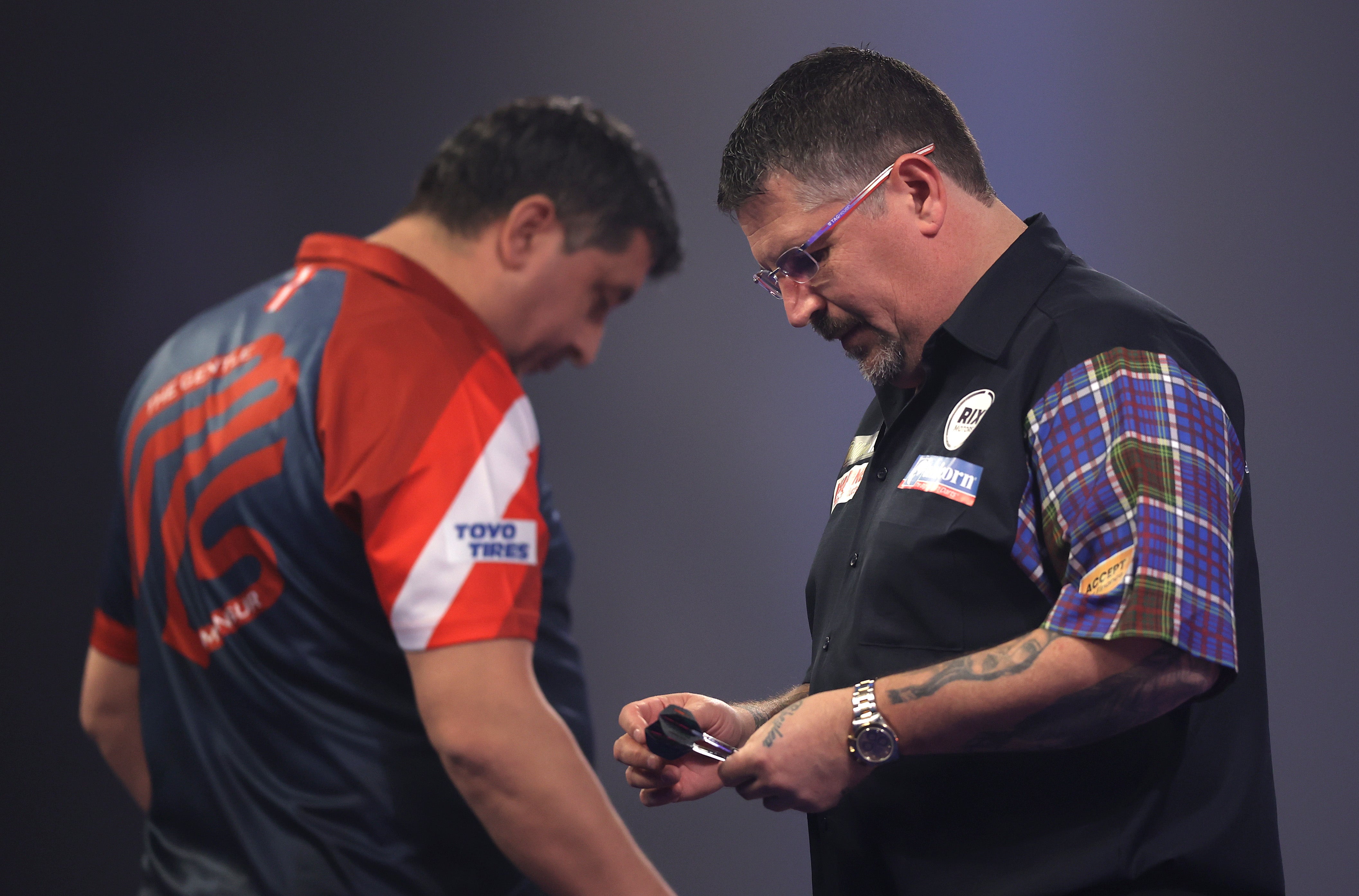 Gary Anderson hit out at Mensur Suljovic for going to his table and slowing the play down in their World Championship match