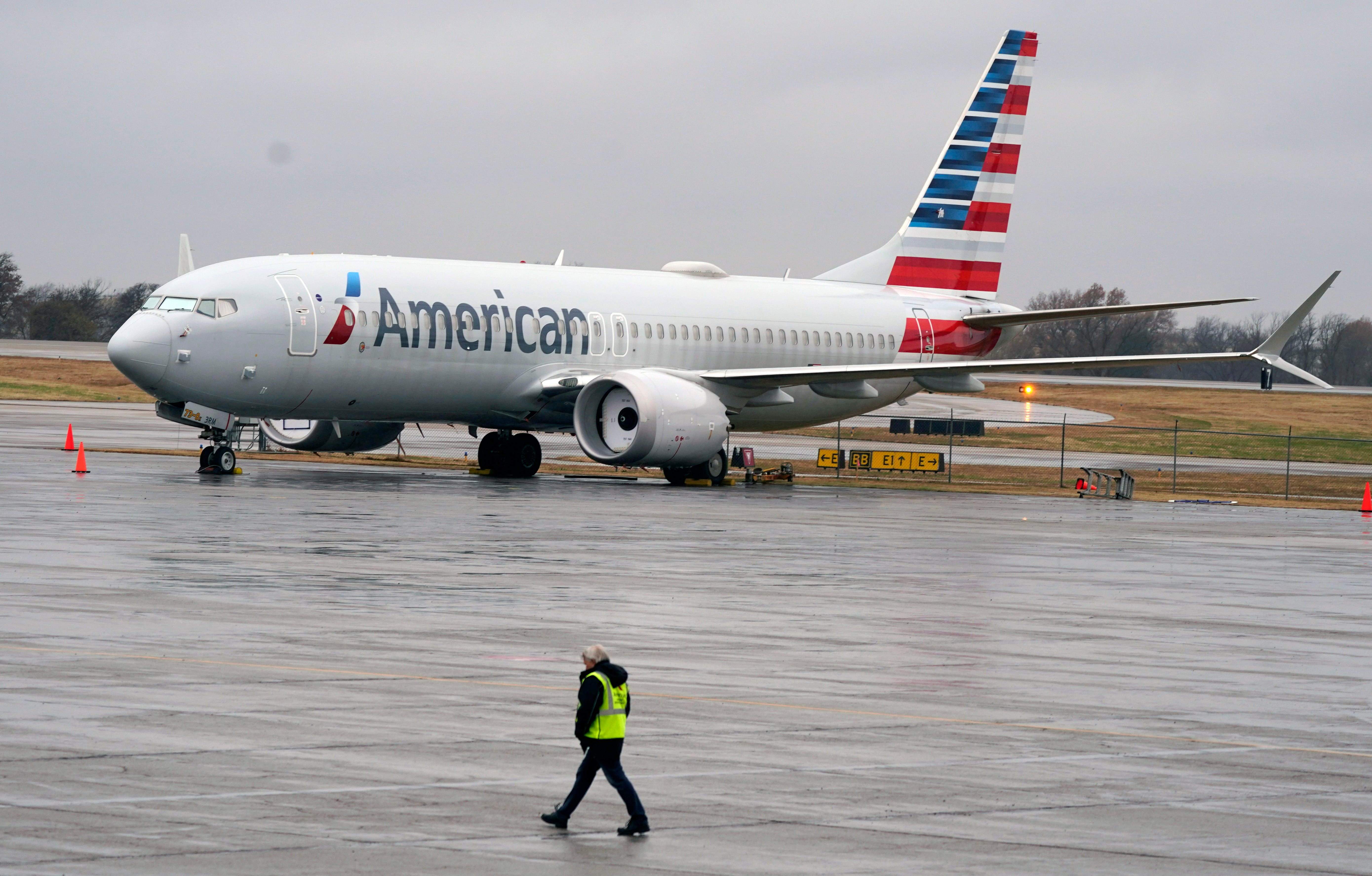 American Airlines has a strict face coverings policy